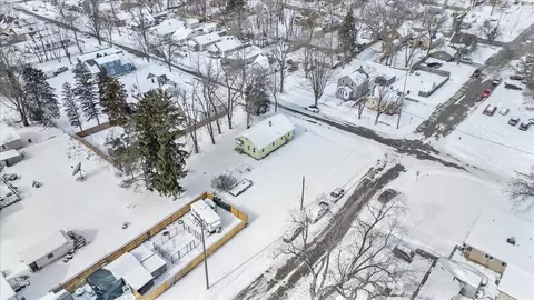 View/Area - 337 E Addison, Jackson, MI 49203 photo 6 of 8