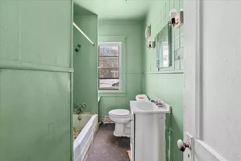 Bath - 337 E Addison, Jackson, MI 49203 photo 1 of 1