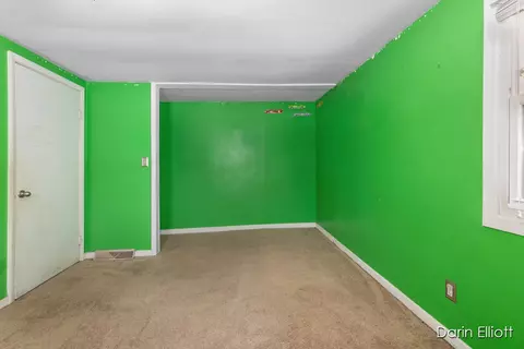 Bedroom - 623 W Ellis, Belding, MI 48809 photo 2 of 3