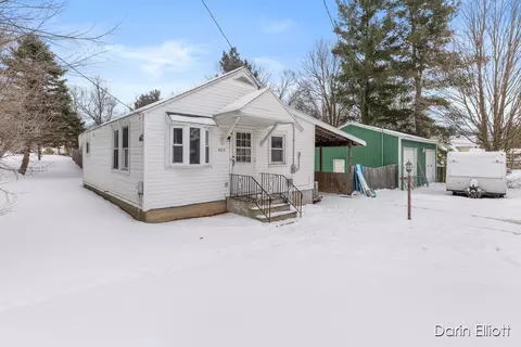623 W Ellis, Belding, MI 48809