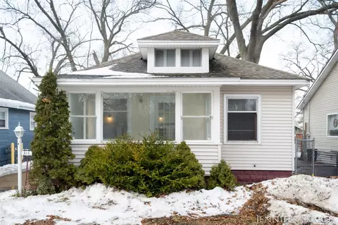 872 Emerson, Muskegon, MI 49442