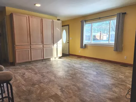 129 Tower, Saline, MI 48176 photo 6