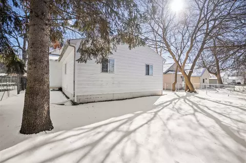314 Johnson, Jackson, MI 49203 photo 46