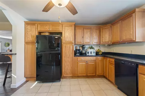 314 Johnson, Jackson, MI 49203 photo 22