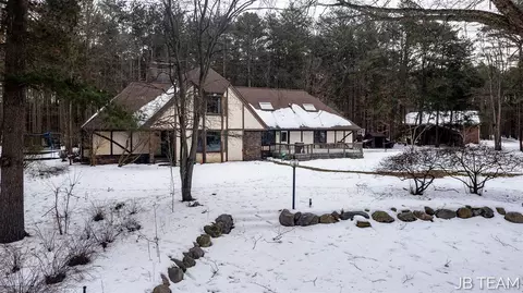 15282 Stanton, West Olive, MI 49460