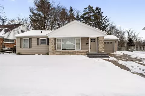1219 S Bowen, Jackson, MI 49203