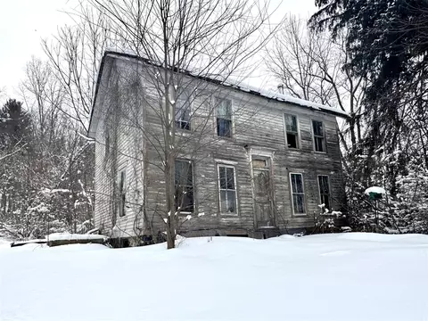 5727 Old Allegan, Hamilton, MI 49419