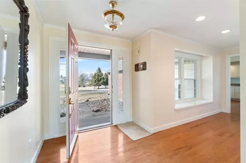Entry Way - 9811 Case, Brooklyn, MI 49230 photo 2 of 4