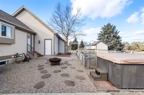 Exterior - 9811 Case, Brooklyn, MI 49230 photo 6 of 17