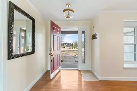 Entry Way - 9811 Case, Brooklyn, MI 49230 photo 1 of 4