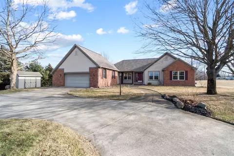 9811 Case, Brooklyn, MI 49230