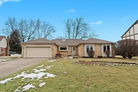 19213 Laurel, Livonia, MI 48152