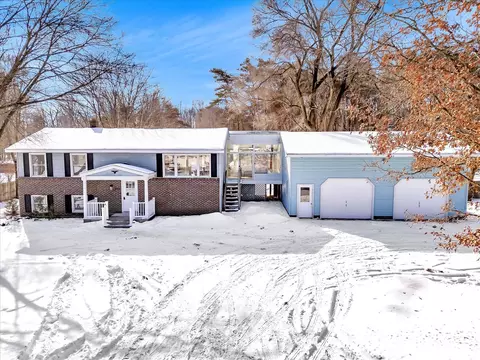30 15 Mile, Sparta, MI 49345