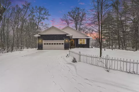 1738 Chatterson, Muskegon, MI 49442