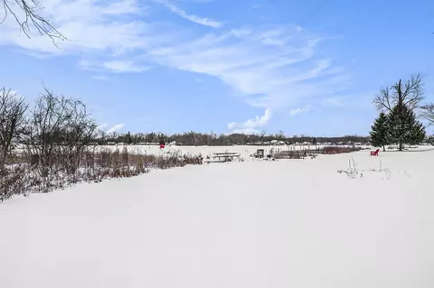5786 Glen Echo, Howell, MI 48843 photo 23