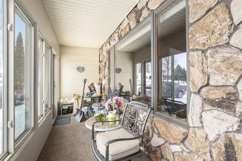5786 Glen Echo, Howell, MI 48843 photo 5