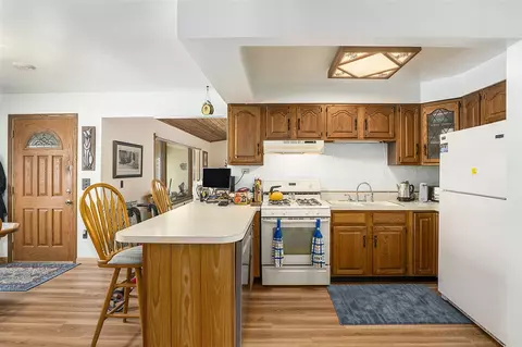 5786 Glen Echo, Howell, MI 48843 photo 6