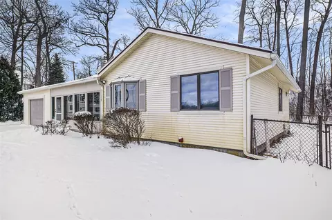 5786 Glen Echo, Howell, MI 48843 photo 25