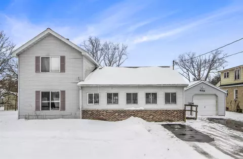 409 N Brown, Paw Paw, MI 49079