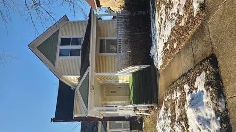 1124 Clinton, Kalamazoo, MI 49001
