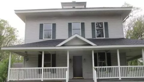 408 W Burr Oak, Centreville, MI 49032