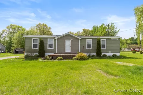 5443 Gravel Rdg, Lakeview, MI 48850