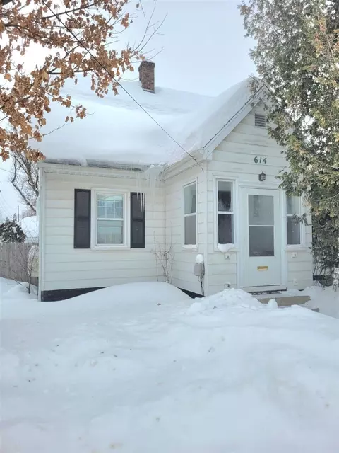 614 E Spruce, Sault Sainte Marie, MI 49783