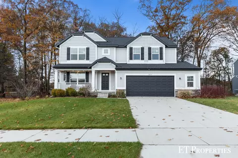 5971 Marblehead, Belmont, MI 49306