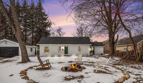 2309 Dalton, Wyoming, MI 49519