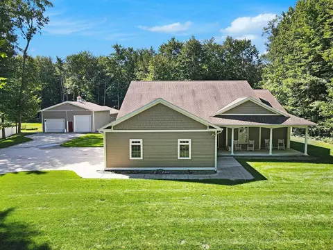 4041 W Roosevelt, Montague, MI 49437