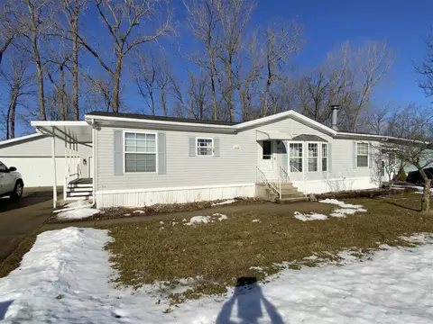 3842 Jarrow, Jackson, MI 49201