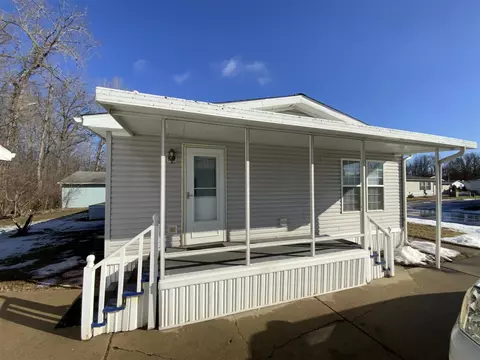 Exterior - 3842 Jarrow, Jackson, MI 49201 photo 3 of 4