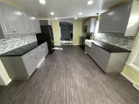 Kitchen - 3842 Jarrow, Jackson, MI 49201 photo 1 of 3