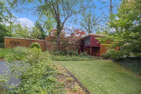 1075 Chestnut, Ann Arbor, MI 48104