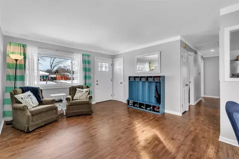 29451 Tamarack, Flat Rock, MI 48134 photo 6