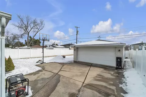 29451 Tamarack, Flat Rock, MI 48134 photo 39