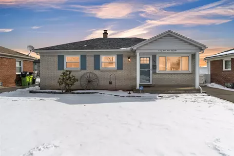 29451 Tamarack, Flat Rock, MI 48134