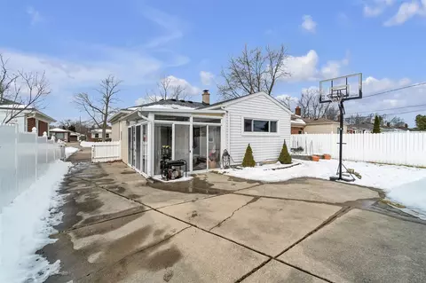 29451 Tamarack, Flat Rock, MI 48134 photo 38