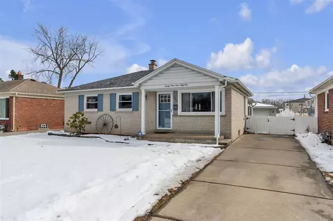 29451 Tamarack, Flat Rock, MI 48134 photo 2