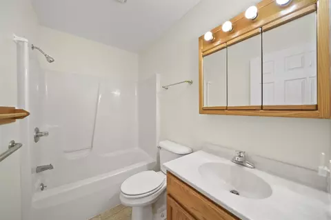 1930 E Kimmel, Jackson, MI 49201 photo 17