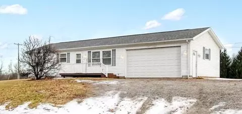1930 E Kimmel, Jackson, MI 49201