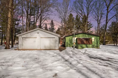 7784 E 36th, Newaygo, MI 49337 photo 2
