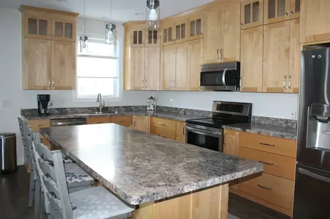 Kitchen - 8895 S Airport, Dewitt, MI 48820 photo 6 of 10