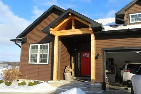 Exterior - 8895 S Airport, Dewitt, MI 48820 photo 9 of 16