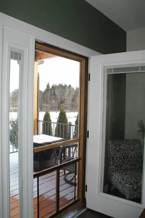 Entry Way - 8895 S Airport, Dewitt, MI 48820 photo 5 of 7