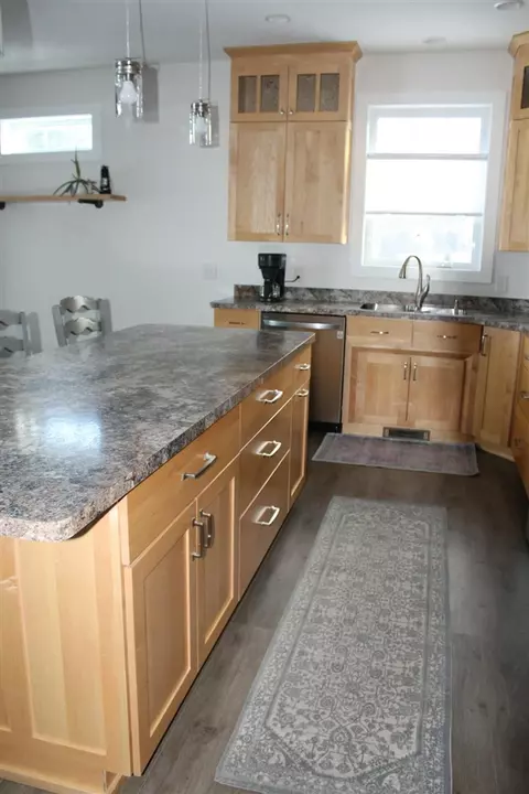 Kitchen - 8895 S Airport, Dewitt, MI 48820 photo 9 of 10