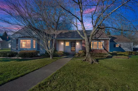 206 Cottage St, Sturgis, MI 49091