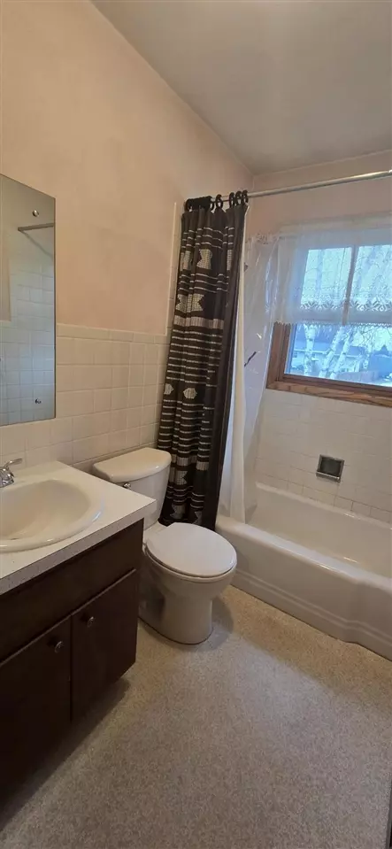 324 Madison, Bellevue, MI 49021 photo 13