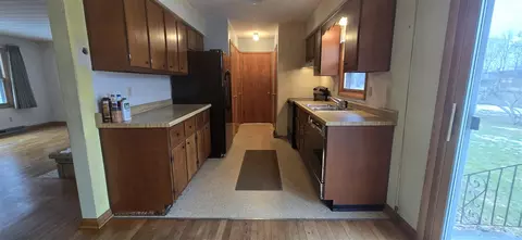 324 Madison, Bellevue, MI 49021 photo 10