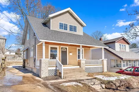 1153 Crosby, Grand Rapids, MI 49504